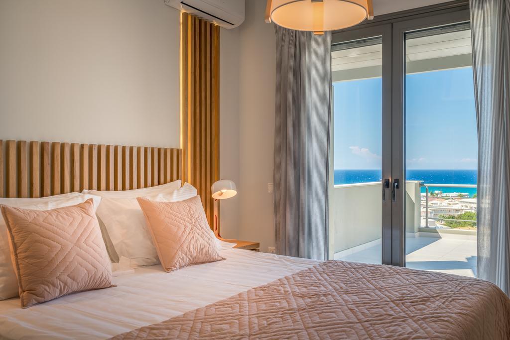 Akemi Luxury Villa 티실리비 외부 사진